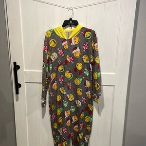 Justice Christmas Emoji Unisex Onesie Size 18/20